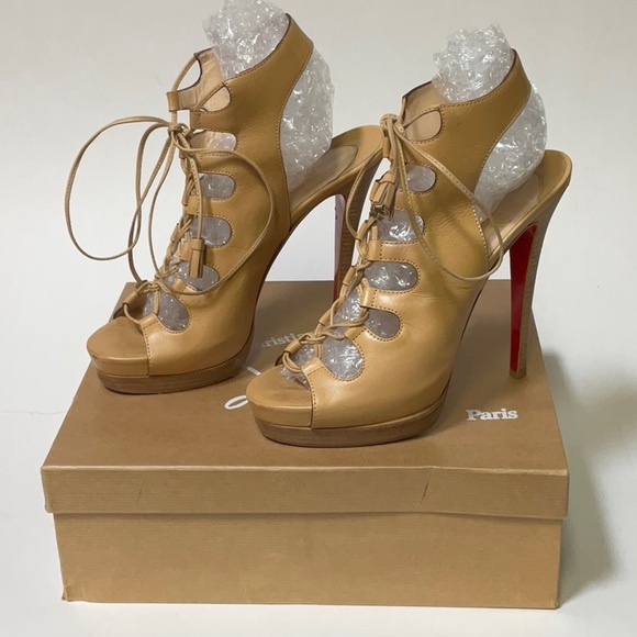Christian Louboutin Miss Fortune 120 beige leather lace-up wooden high heels, 40 - Picture 3 of 16